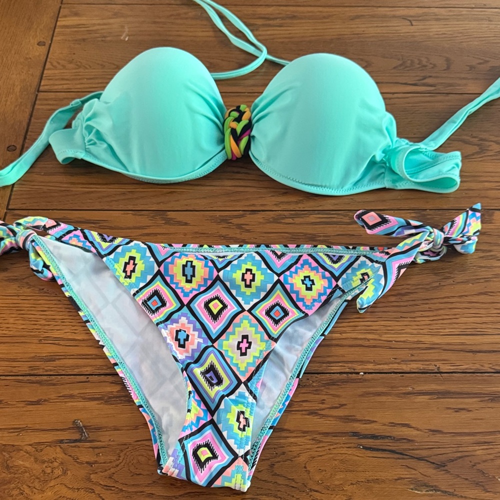 Swimsuits For All Mint Green Bikini with Multicolor Geometric Bottom